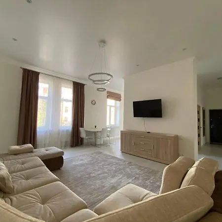 Modern * Leopoli