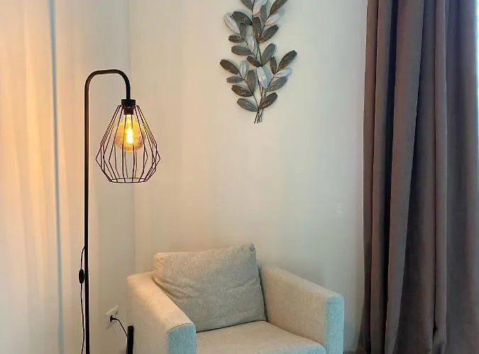 Modern Apartamento Leópolis